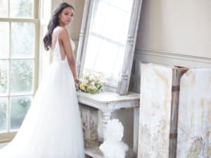 שמלת כלה עם חצאית טול רך