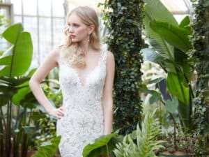 שמלת כלה תחרה צמודה